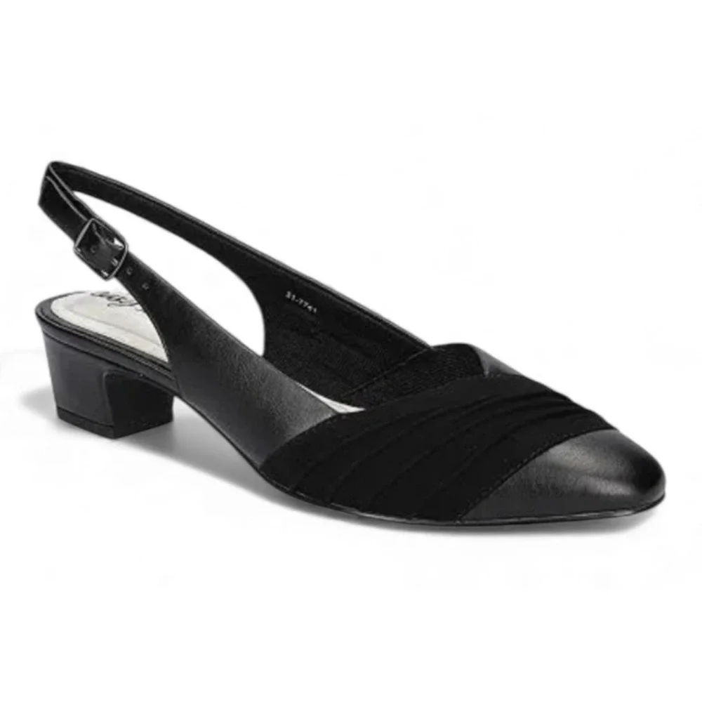 Easy Street Black Slingback Pumps‎ Pleated Low Block Heel Shoes 6.5